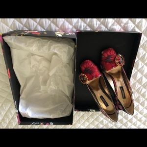 D&G  floral shoes square heel
